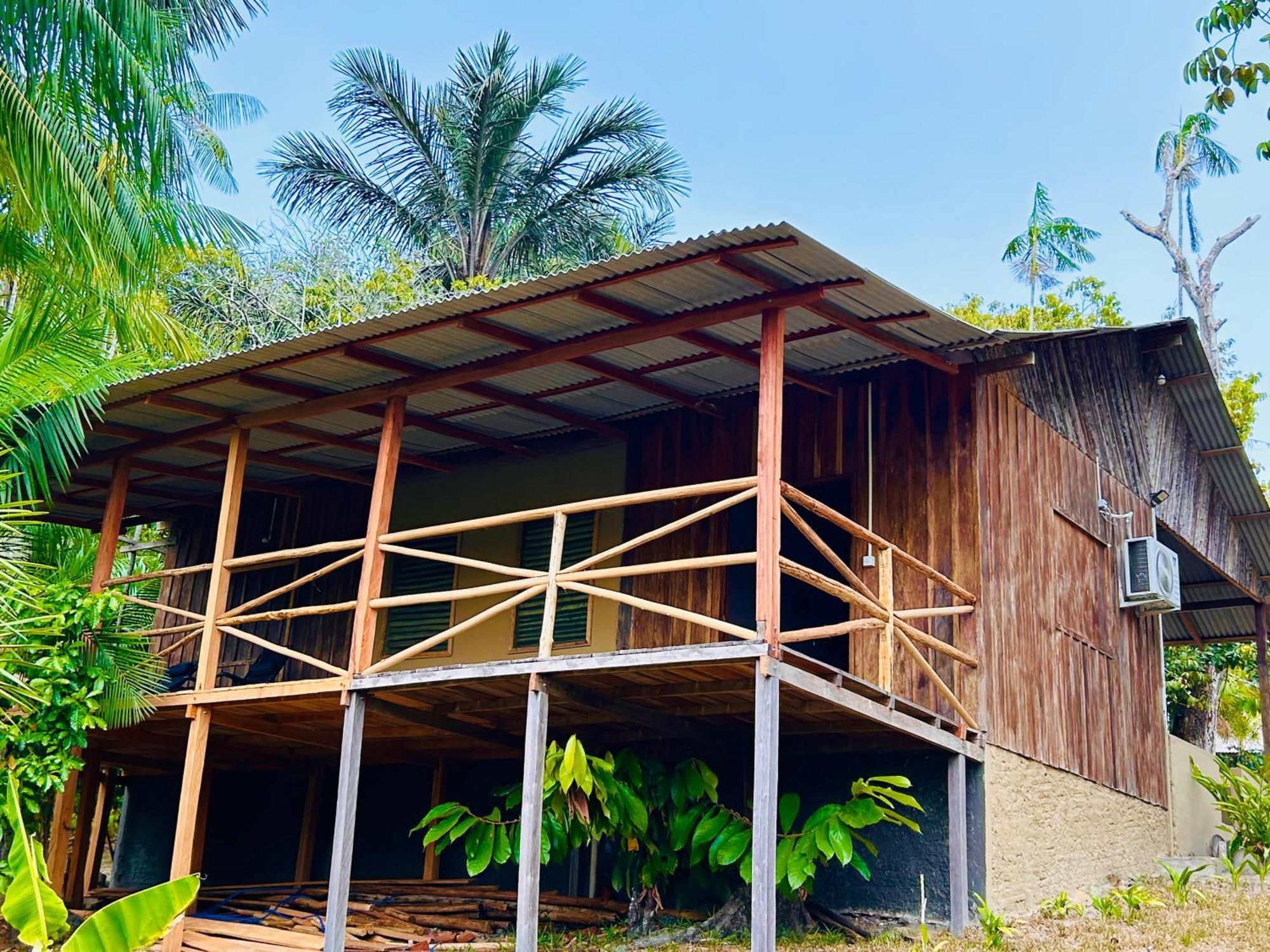 Ponta Poranga Jungle Lodge Manaus Exterior photo